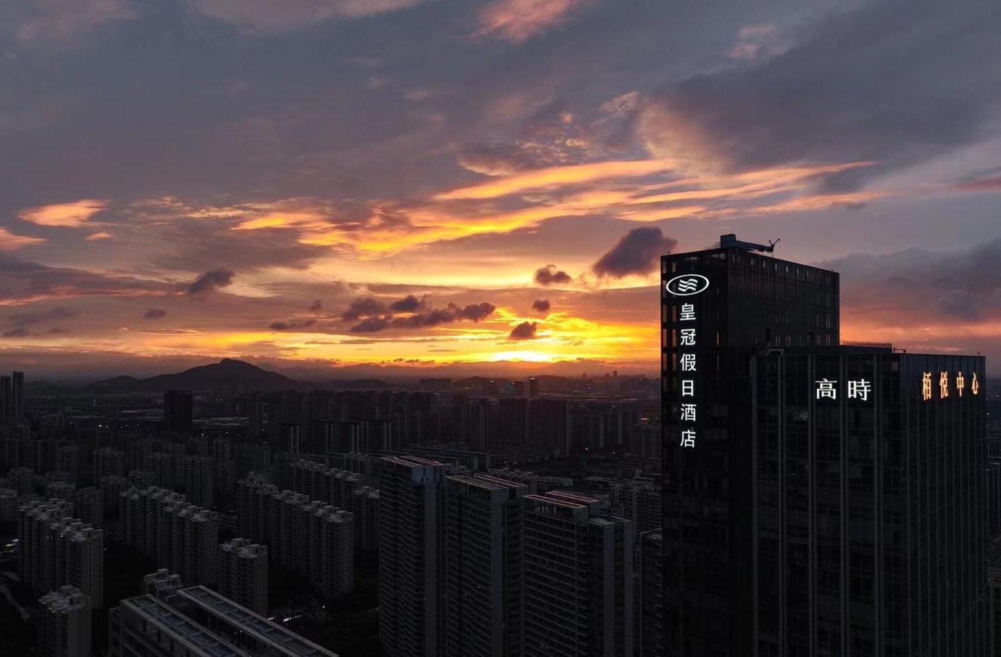 Crowne Plaza Hangzhou Linping By Ihg Ngoại thất bức ảnh